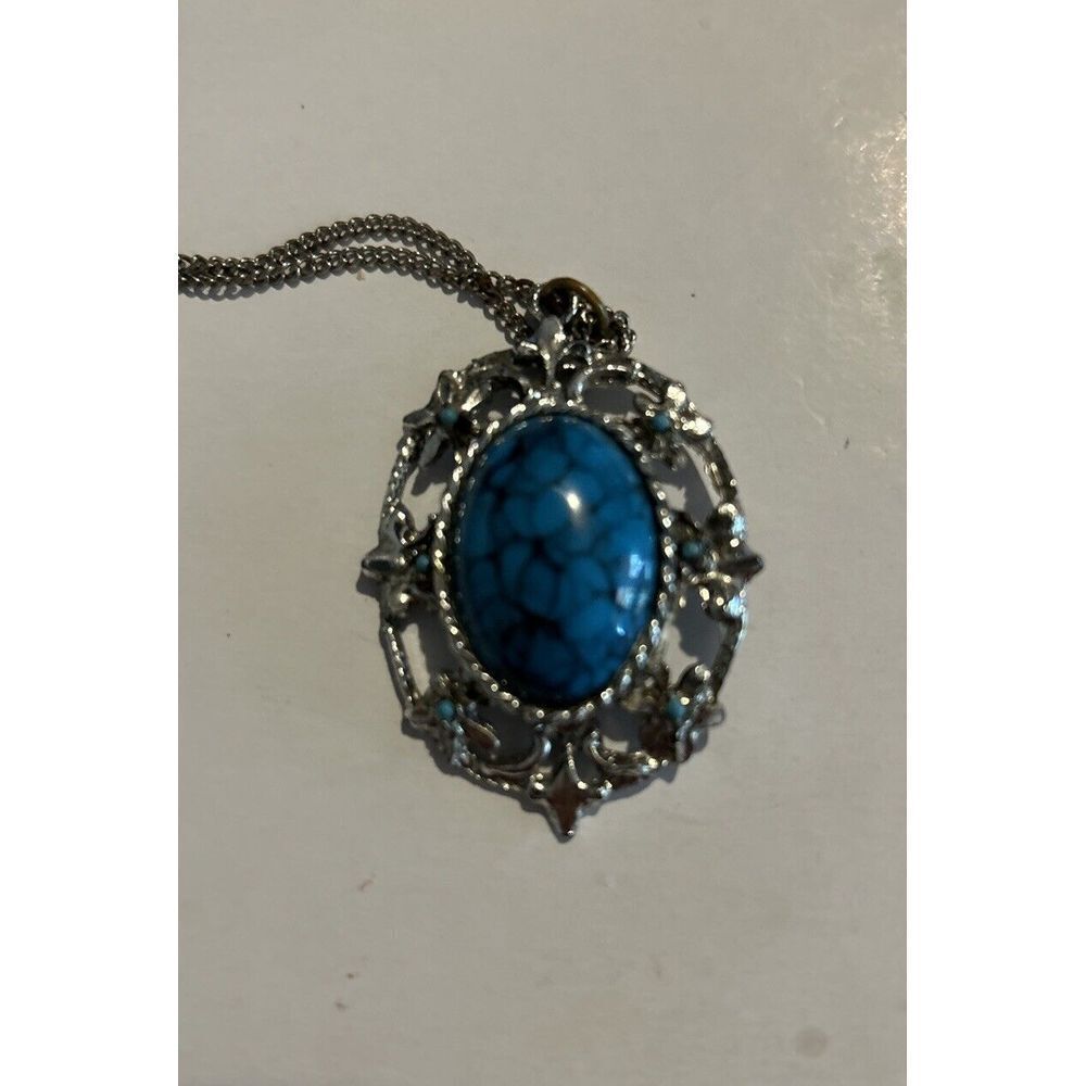 Vintage Medallion Necklace Art‎ Deco Style Faux Turquoise and Silver Tone MCM